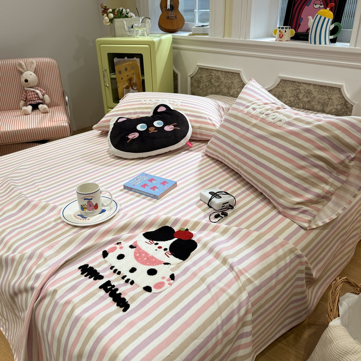 91家纺网 家纺一手货源 找家纺 觅糖家纺 2026新款大版卡通毛巾绣老粗布凉席席子系列 奶牛小猫