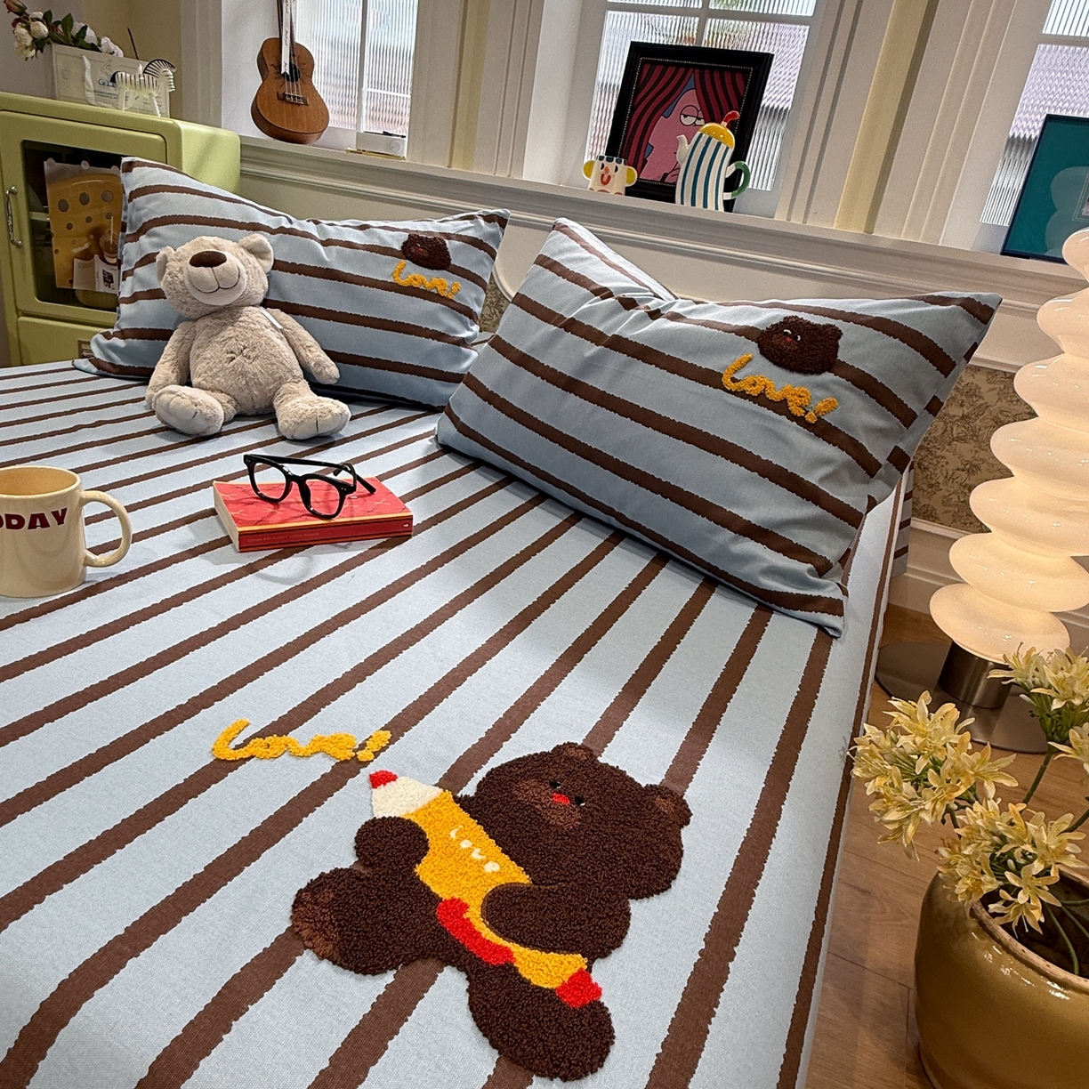 91家纺网 家纺一手货源 找家纺 觅糖家纺 2026新款大版卡通毛巾绣老粗布凉席席子系列 笔记小熊