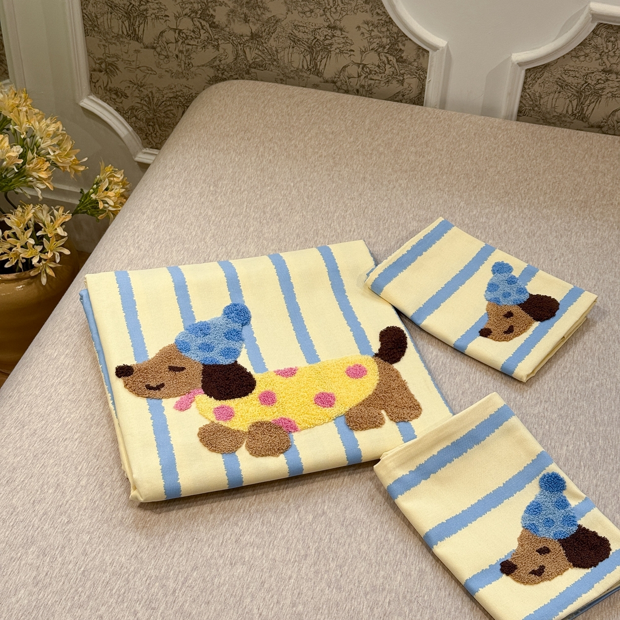 91家纺网 家纺一手货源 找家纺 觅糖家纺 2026新款大版卡通毛巾绣老粗布凉席席子系列 组合图