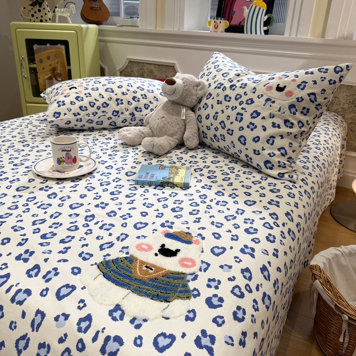 91家纺网 家纺一手货源 找家纺 觅糖家纺 2026新款大版卡通毛巾绣老粗布凉席席子系列 蓝豹西高地