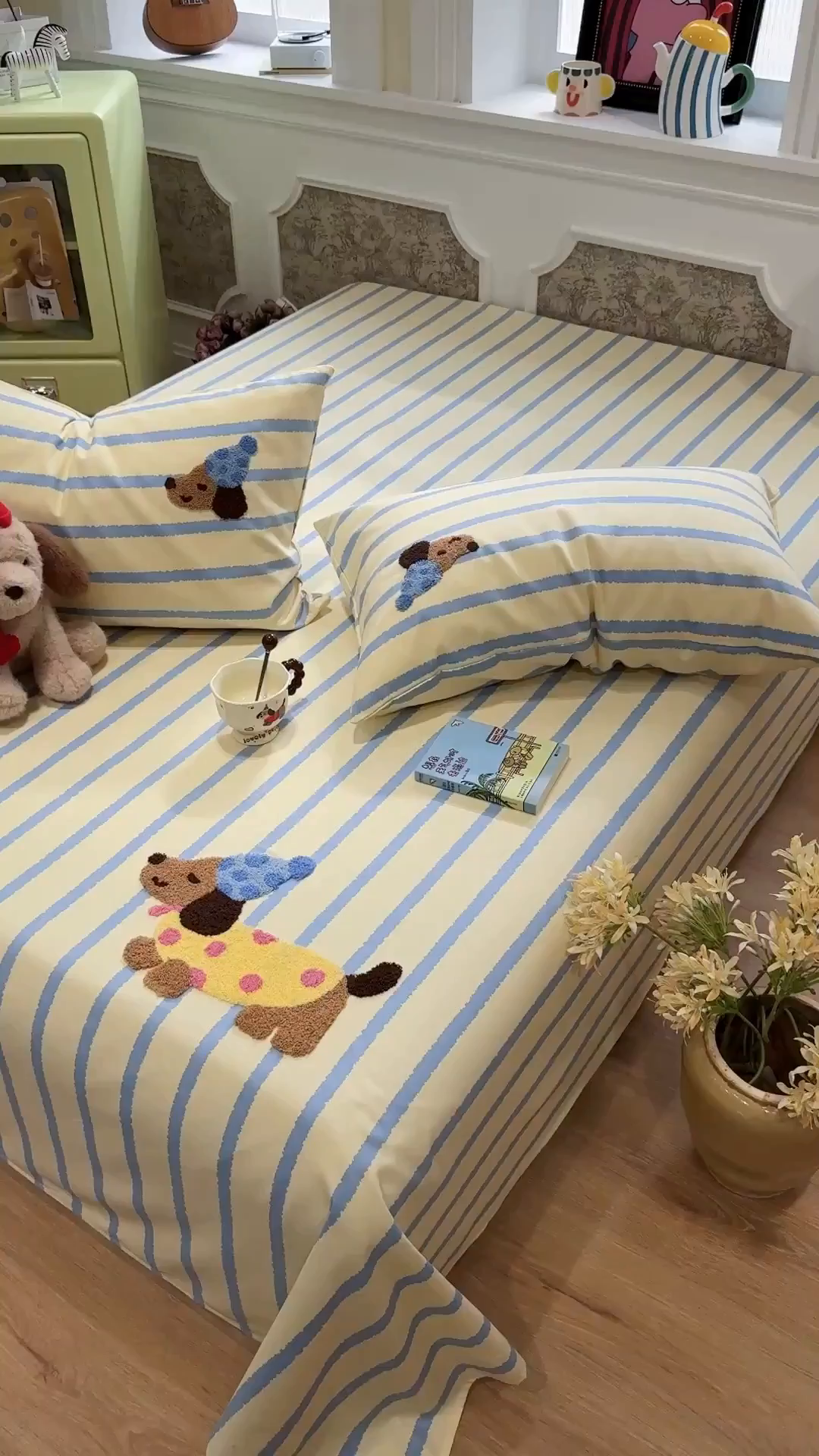 91家纺网 家纺一手货源 找家纺 觅糖家纺 2026新款大版卡通毛巾绣老粗布凉席席子系列 波点腊肠狗