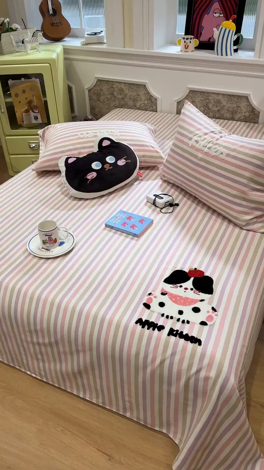 91家纺网 家纺一手货源 找家纺 觅糖家纺 2026新款大版卡通毛巾绣老粗布凉席席子系列 奶牛小猫