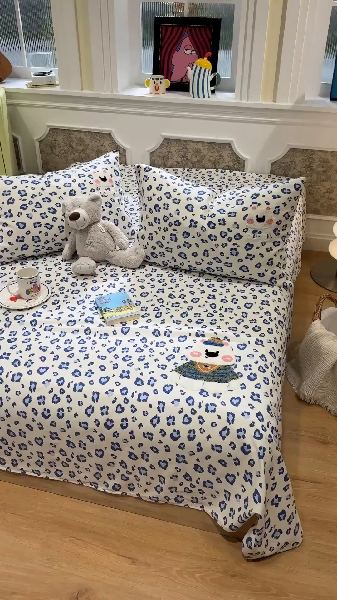 91家纺网 家纺一手货源 找家纺 觅糖家纺 2026新款大版卡通毛巾绣老粗布凉席席子系列 蓝豹西高地