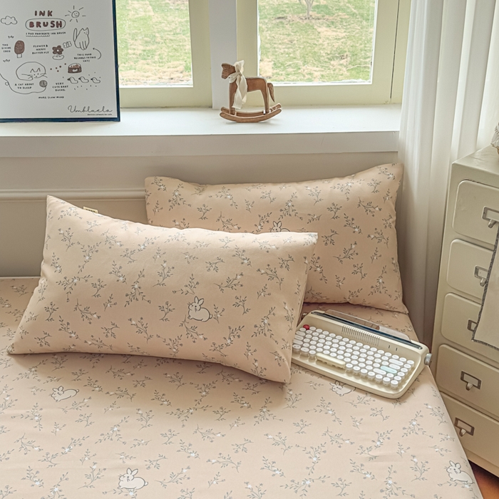 91家纺网 家纺一手货源 找家纺 爱彼家纺 2026新款细沙工艺款亲肤柔软粗布组合系列 林间小兔