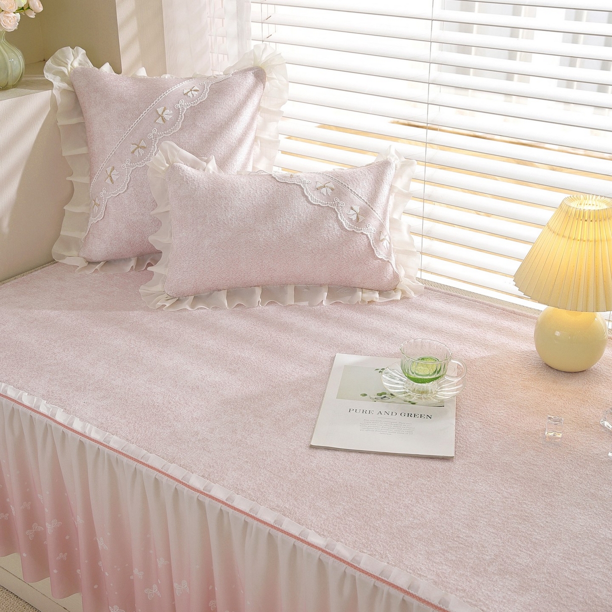 91家纺网 家纺一手货源 找家纺 共鸣沙发垫 2026新款冰豆豆素雅飘窗垫系列 素雅粉色