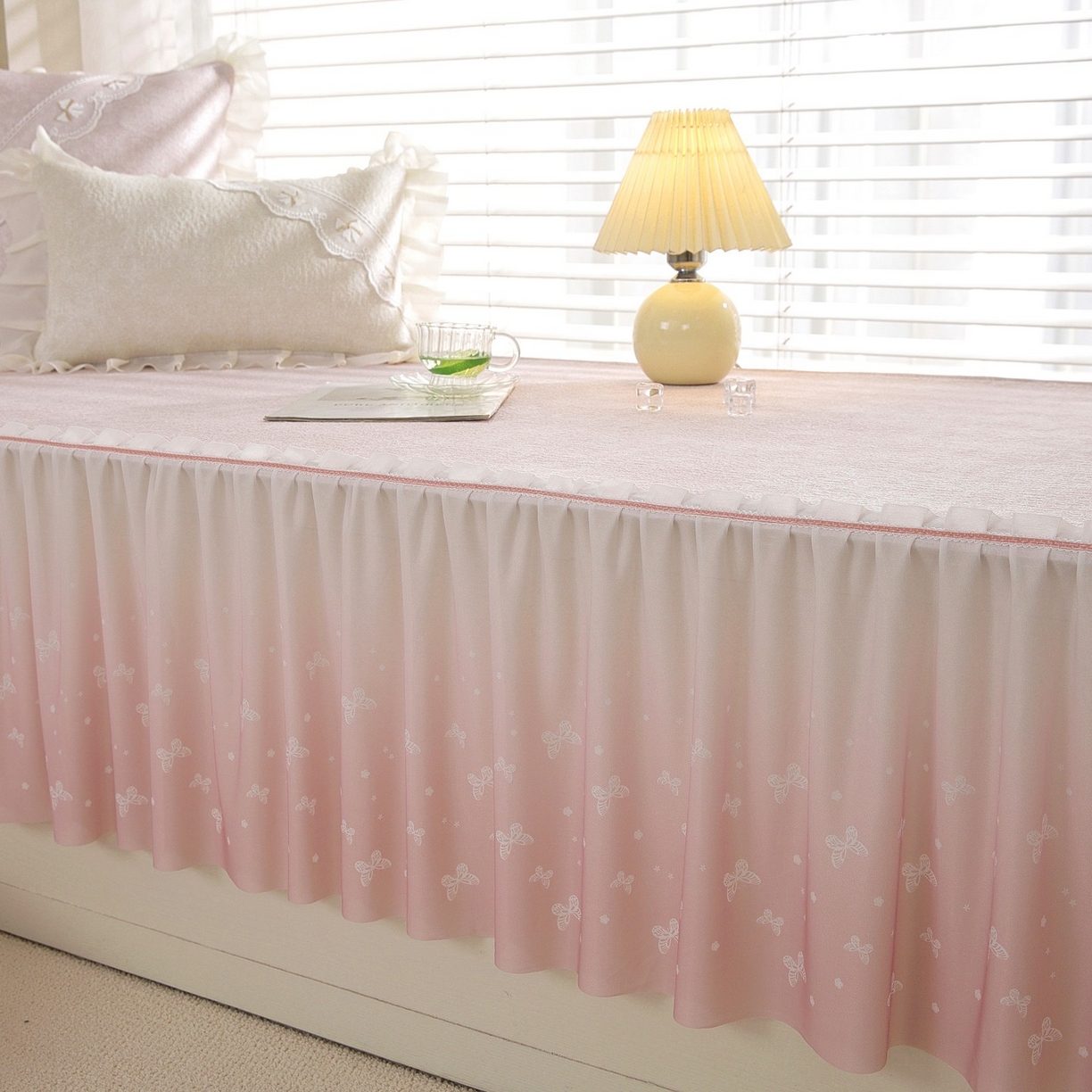 91家纺网 家纺一手货源 找家纺 共鸣沙发垫 2026新款冰豆豆素雅飘窗垫系列 素雅粉色