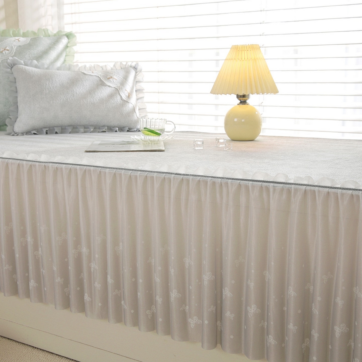 91家纺网 家纺一手货源 找家纺 共鸣沙发垫 2026新款冰豆豆素雅飘窗垫系列 素雅灰色