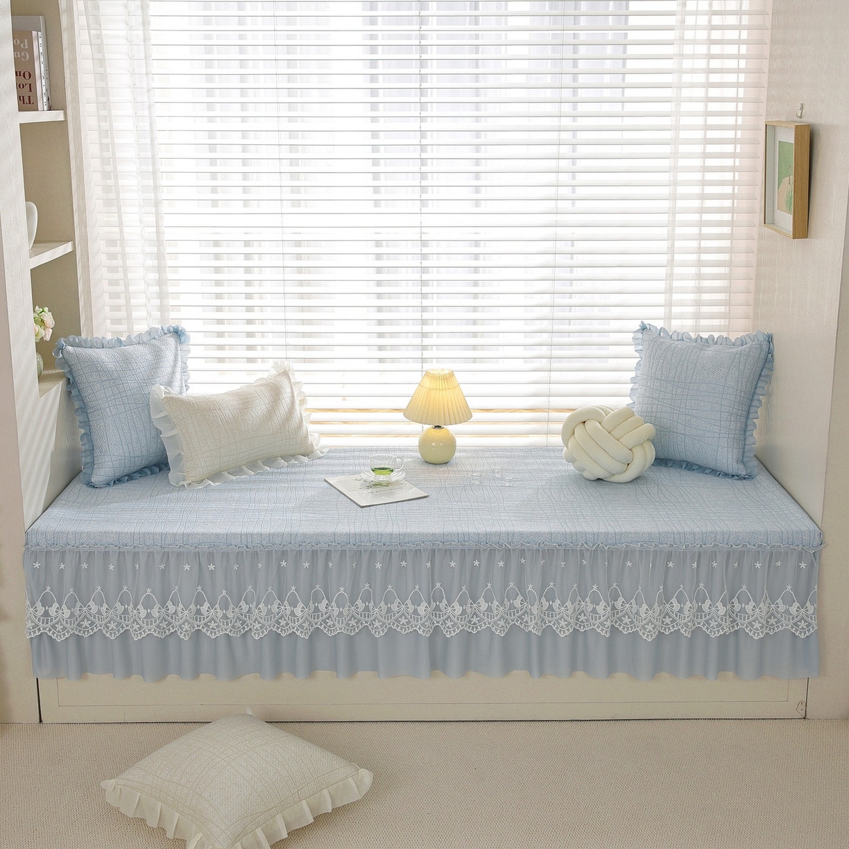 91家纺网 家纺一手货源 找家纺 共鸣沙发垫 2026新款冰豆豆条纹5厘米海绵飘窗垫系列 冰豆条纹蓝色