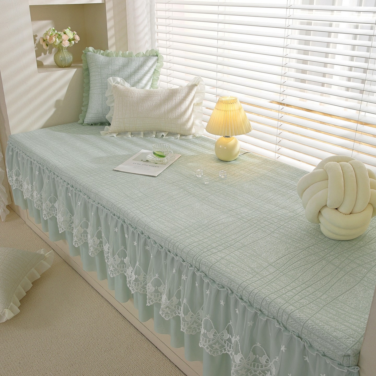 91家纺网 家纺一手货源 找家纺 共鸣沙发垫 2026新款冰豆豆条纹5厘米海绵飘窗垫系列 冰豆条纹绿色