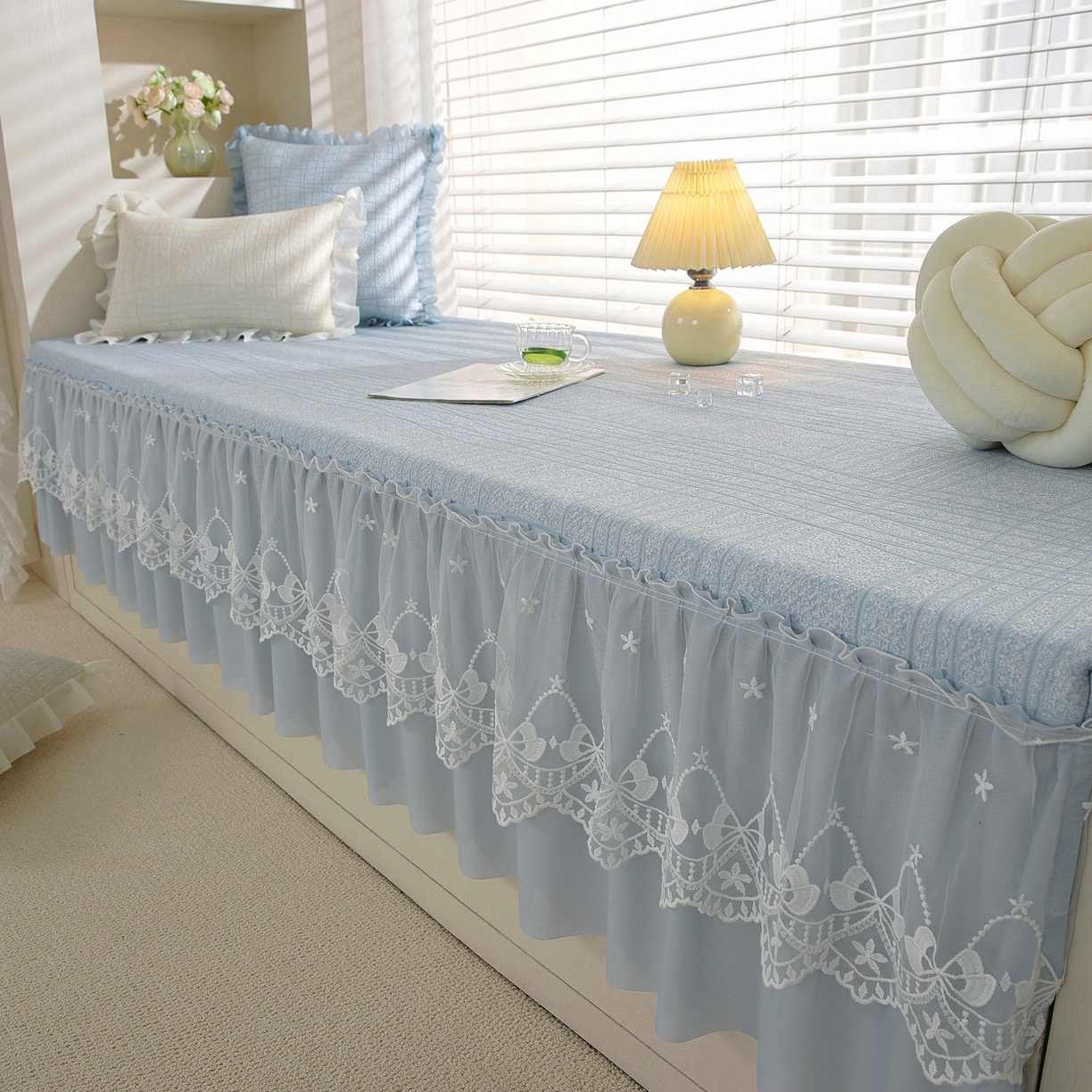 91家纺网 家纺一手货源 找家纺 共鸣沙发垫 2026新款冰豆豆条纹5厘米海绵飘窗垫系列 冰豆条纹蓝色