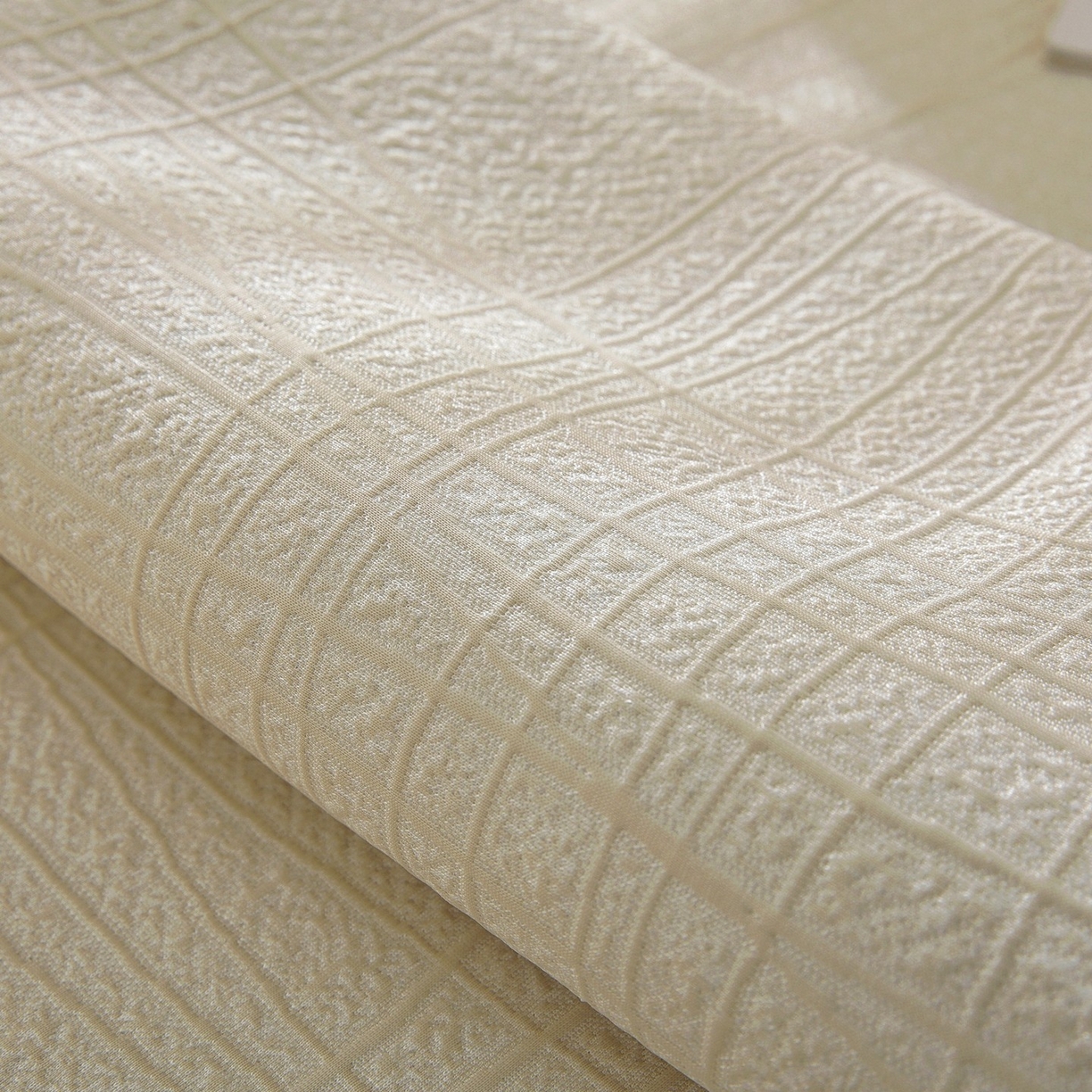 91家纺网 家纺一手货源 找家纺 共鸣沙发垫 2026新款冰豆豆条纹5厘米海绵飘窗垫系列 冰豆条纹米黄