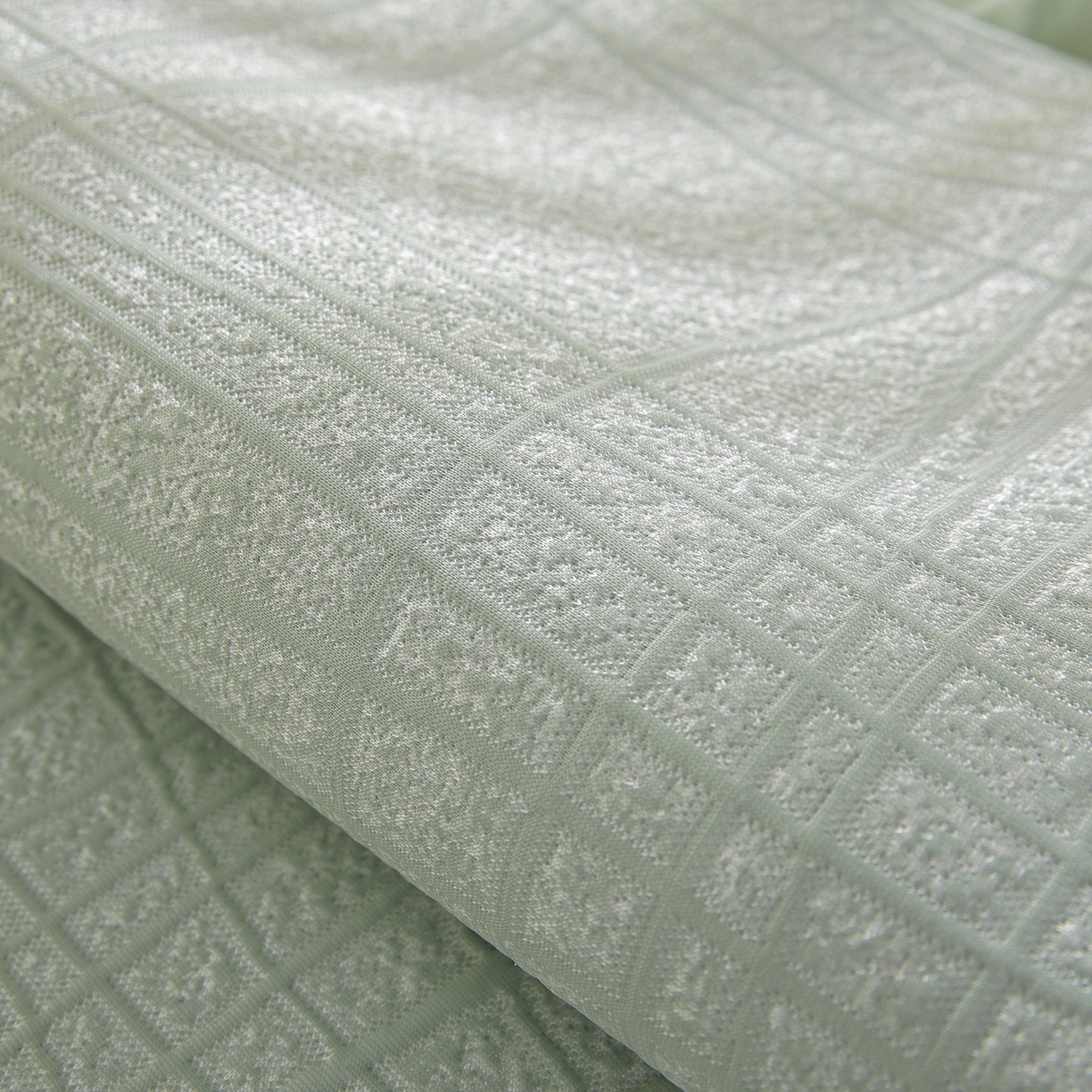 91家纺网 家纺一手货源 找家纺 共鸣沙发垫 2026新款冰豆豆条纹5厘米海绵飘窗垫系列 冰豆条纹绿色