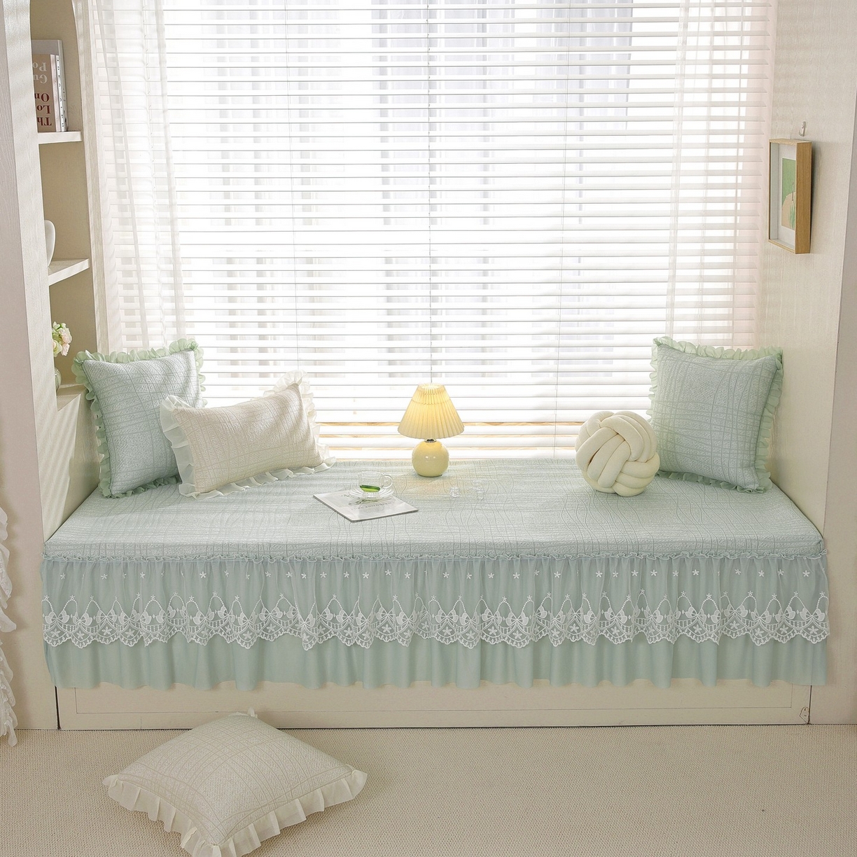 91家纺网 家纺一手货源 找家纺 共鸣沙发垫 2026新款冰豆豆条纹5厘米海绵飘窗垫系列 冰豆条纹绿色