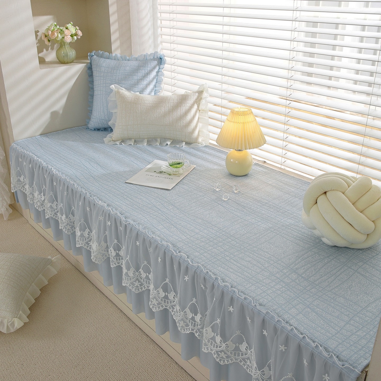 91家纺网 家纺一手货源 找家纺 共鸣沙发垫 2026新款冰豆条纹飘窗垫系列 冰豆条纹蓝色