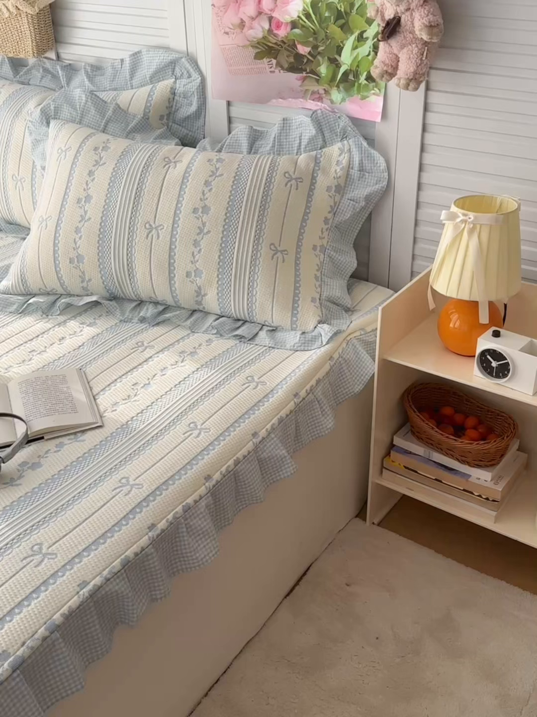 91家纺网 家纺一手货源 找家纺 桃子家居 2026新款A类韩版全棉色织花边工艺提花PE凉感凉席席子凉席三件套系列 PE花边席-采薇蓝