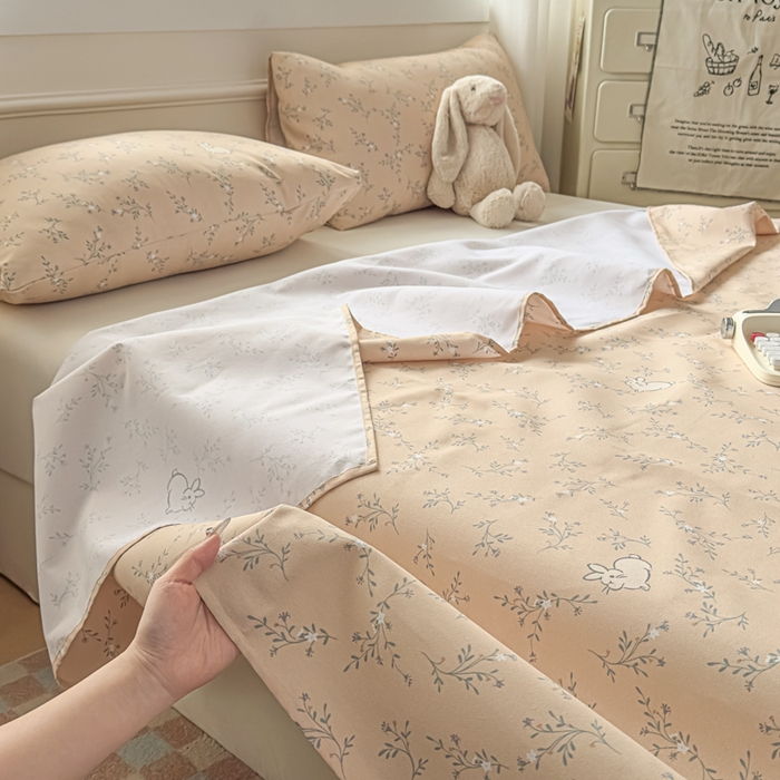 91家纺网 家纺一手货源 找家纺 爱彼家纺 2026新款热卖系列老粗布床单床单三件套凉席 林间小兔