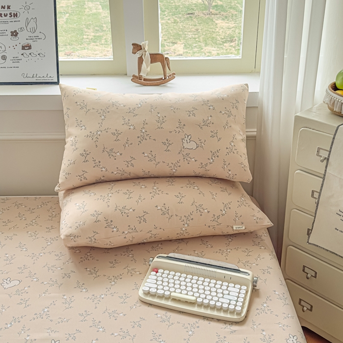 91家纺网 家纺一手货源 找家纺 爱彼家纺 2026新款热卖系列老粗布床单床单三件套凉席 林间小兔