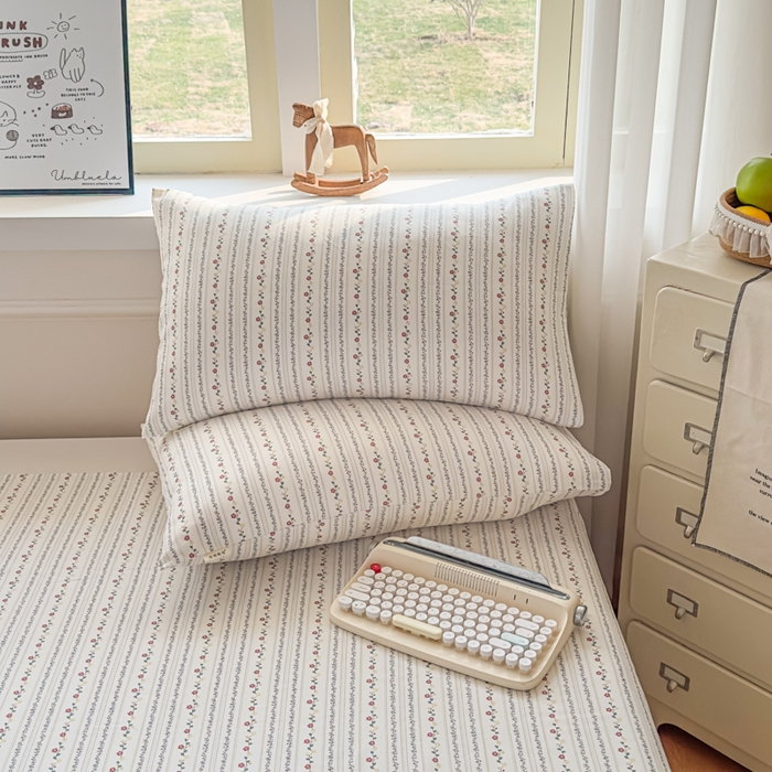 91家纺网 家纺一手货源 找家纺 爱彼家纺 2026新款热卖系列老粗布床单床单三件套凉席 花条