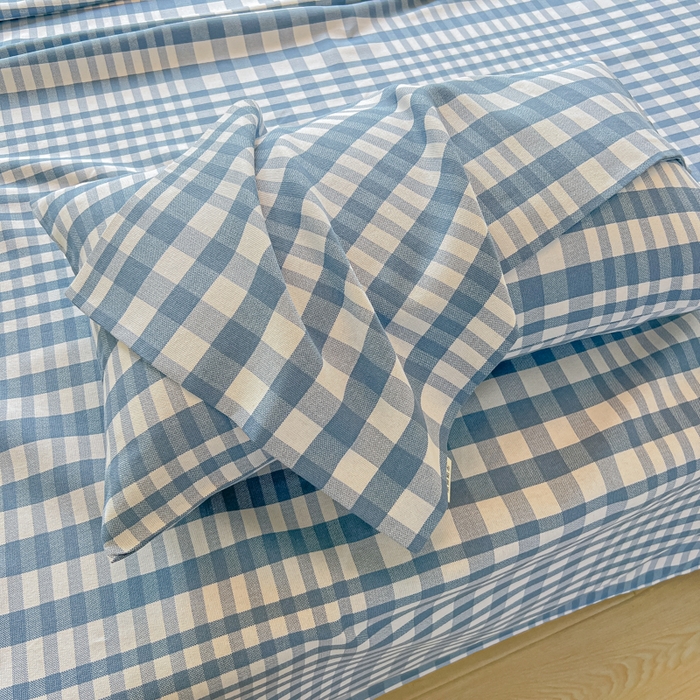 91家纺网 家纺一手货源 找家纺 爱彼家纺 2026新款热卖系列老粗布床单床单三件套凉席 蓝小格