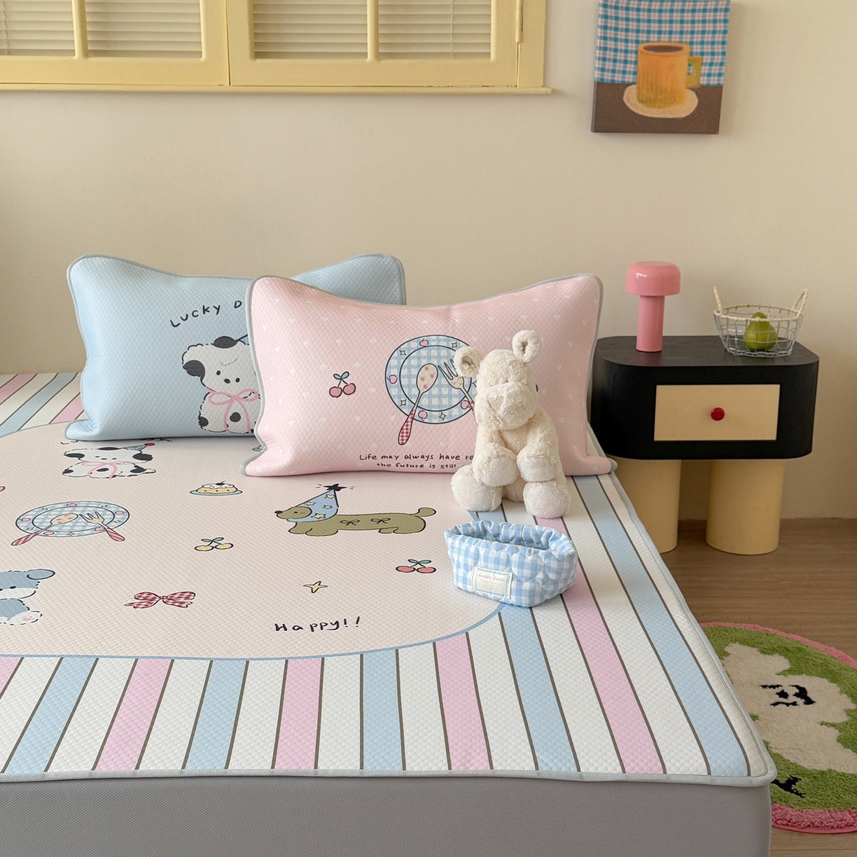 91家纺网 家纺一手货源 找家纺 Sweet dreams甜梦 2026新款A类数码印花凉感豆豆床笠款凉席--大版 条纹狗狗