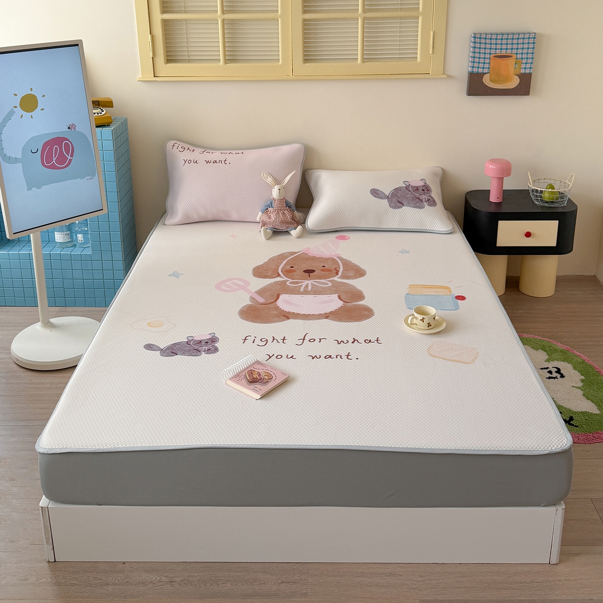 91家纺网 家纺一手货源 找家纺 Sweet dreams甜梦 2026新款A类数码印花凉感豆豆床笠款凉席--大版 狗狗的早餐