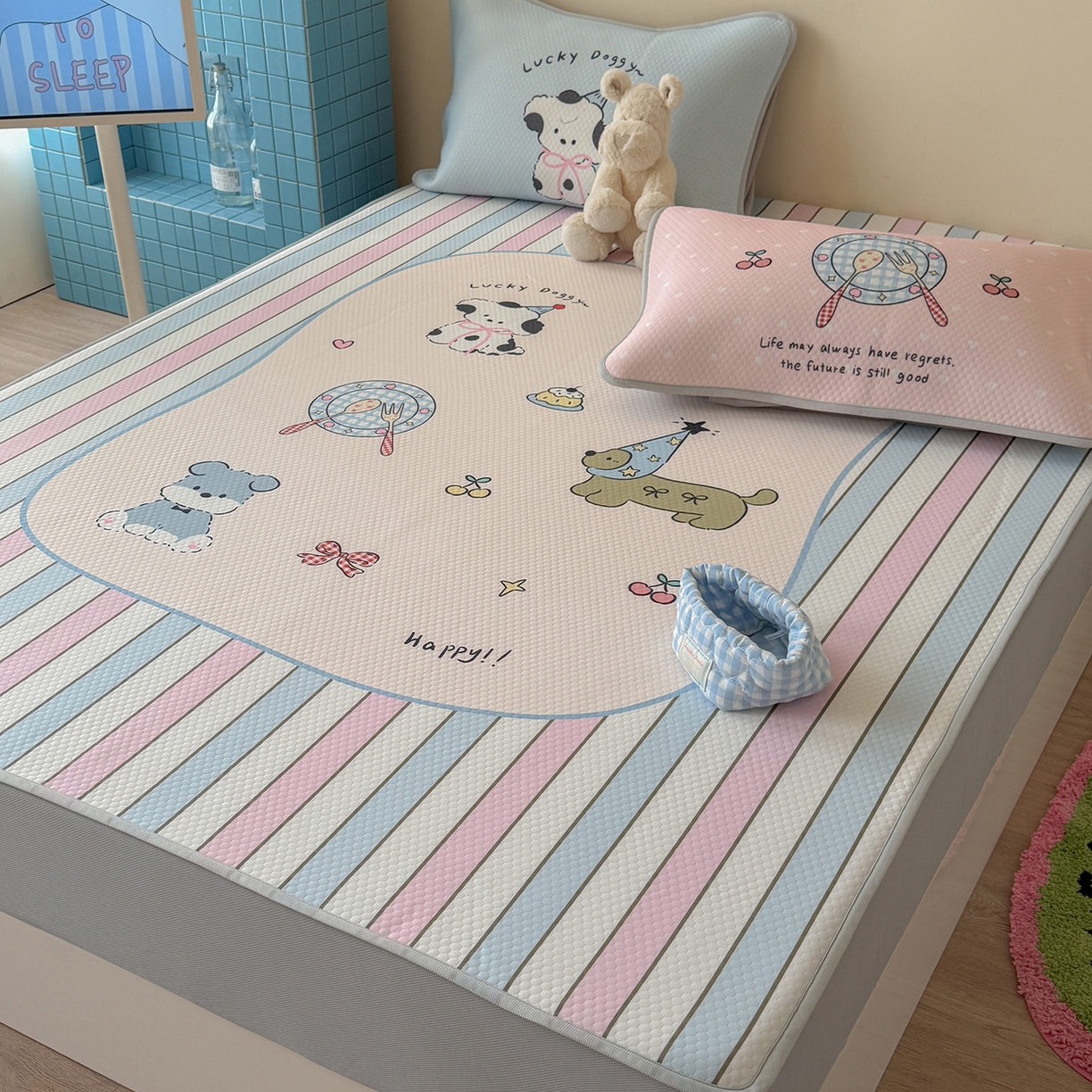 91家纺网 家纺一手货源 找家纺 Sweet dreams甜梦 2026新款A类数码印花凉感豆豆床笠款凉席--大版 条纹狗狗