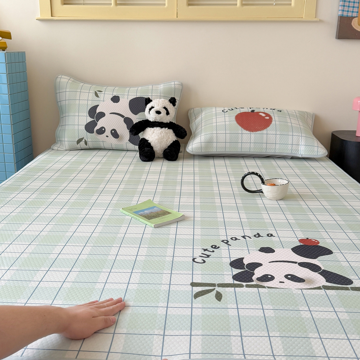 Sweet dreams甜梦 2026新款A类数码印花凉感豆豆床笠款凉席--大版 苹果熊猫