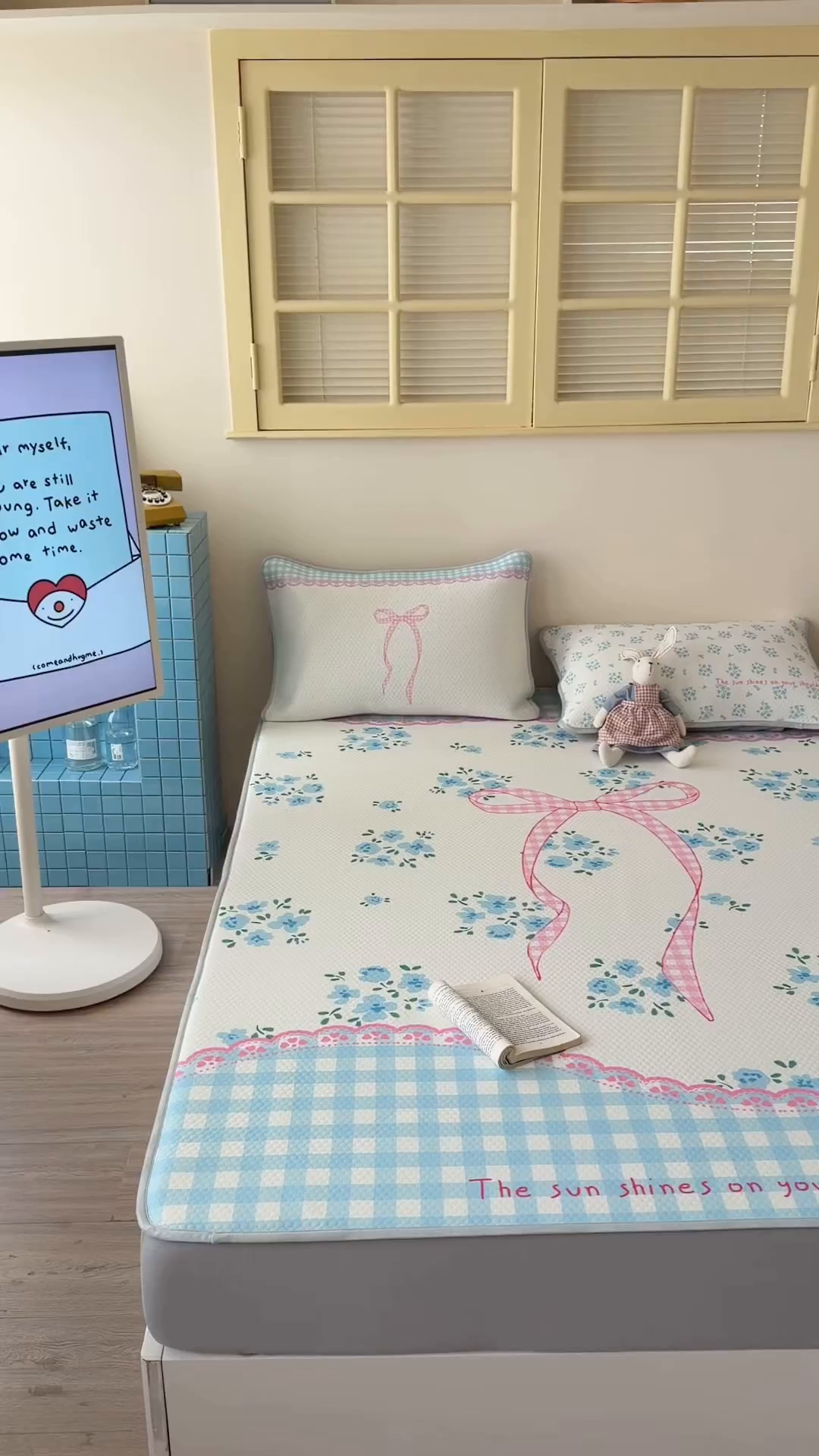 91家纺网 家纺一手货源 找家纺 Sweet dreams甜梦 2026新款A类数码印花凉感豆豆床笠款凉席--大版 花花蝴蝶结