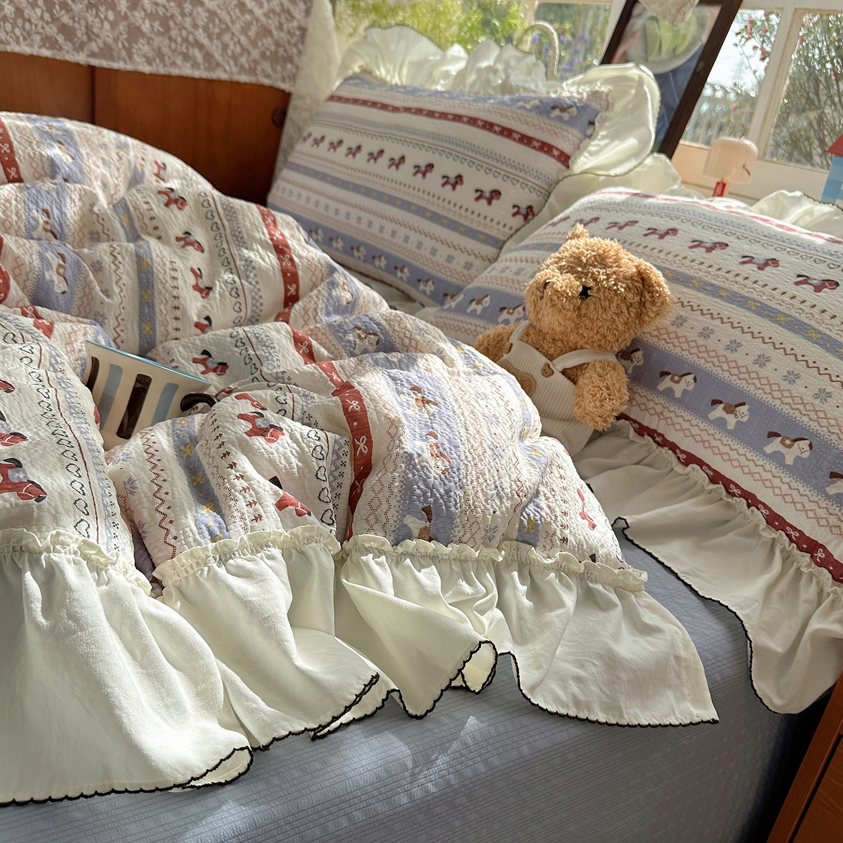 91家纺网 家纺一手货源 找家纺 （总）凯洛奇 2026新款公主风云感泡芙纱花边款四件套