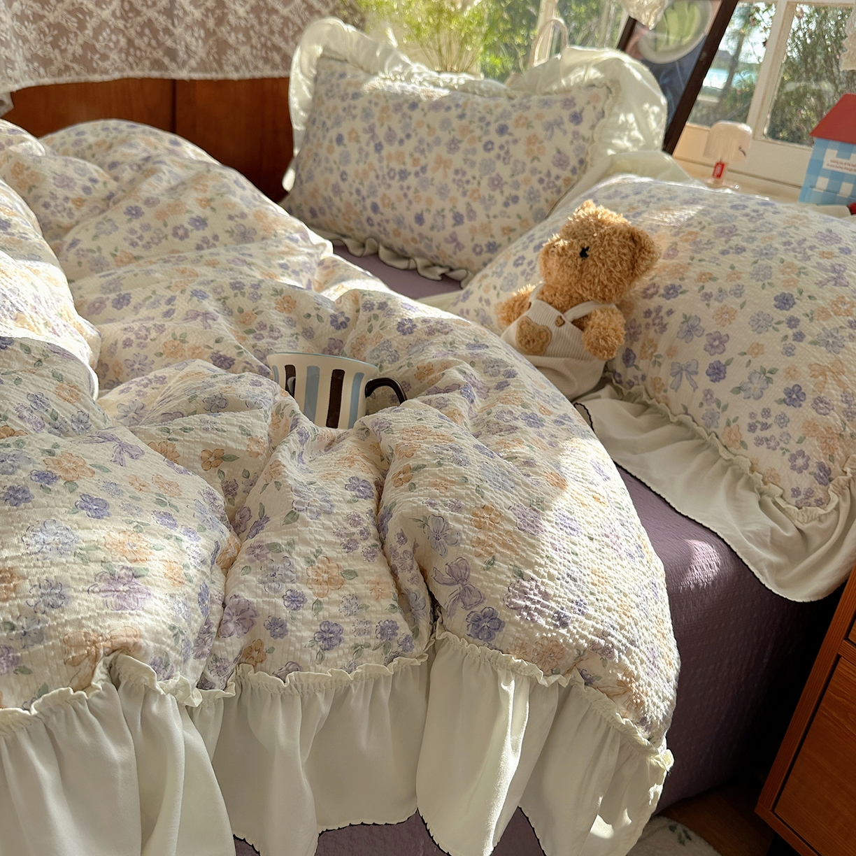 91家纺网 家纺一手货源 找家纺 凯洛奇 2026新款公主风云感泡芙纱花边款四件套 紫花语