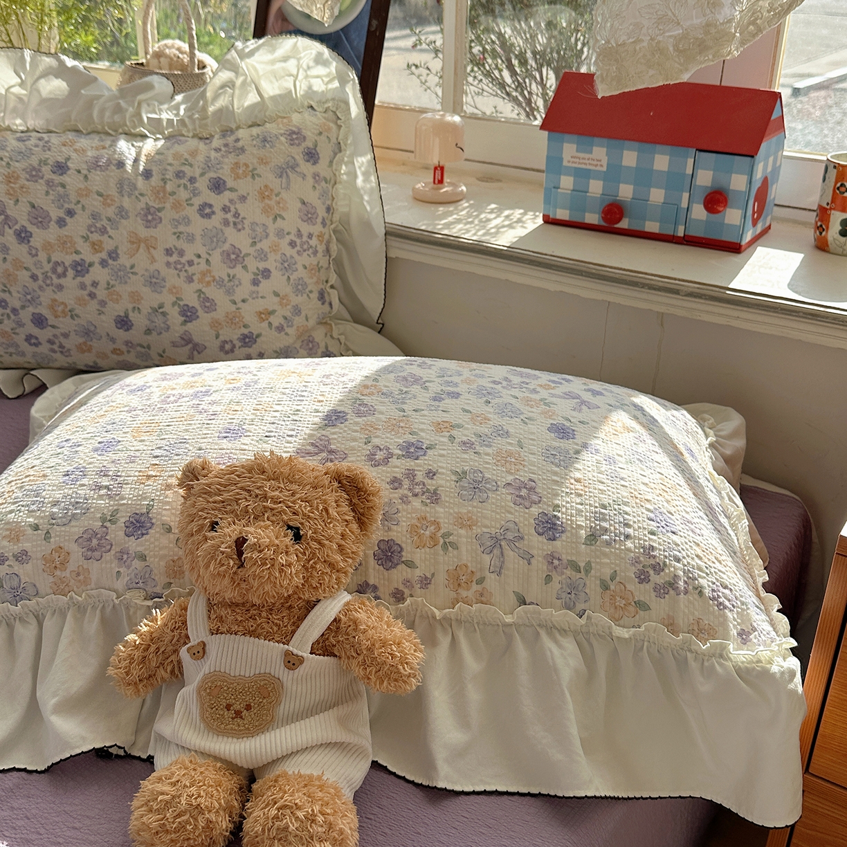 91家纺网 家纺一手货源 找家纺 凯洛奇 2026新款公主风云感泡芙纱花边款四件套 紫花语