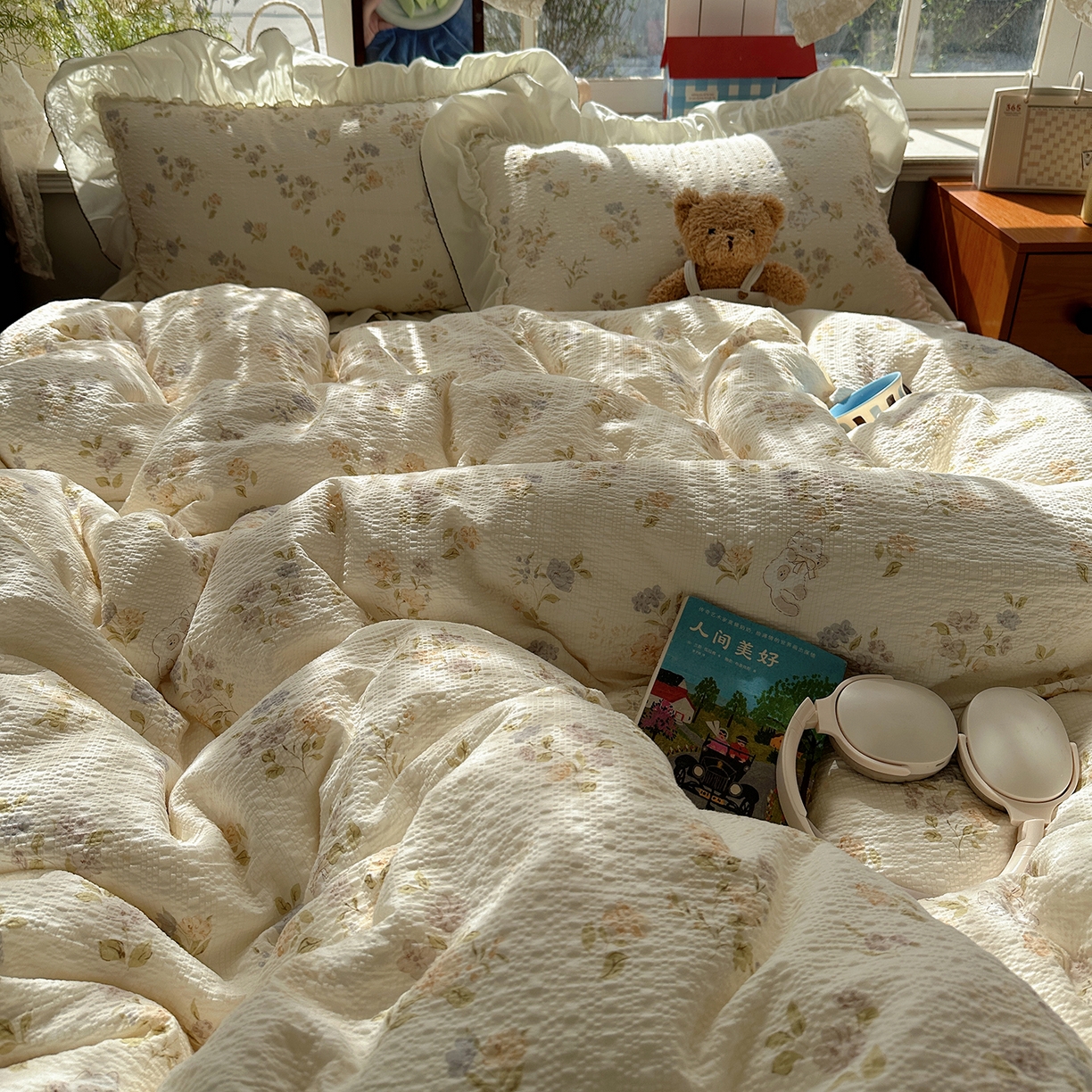 91家纺网 家纺一手货源 找家纺 凯洛奇 2026新款公主风云感泡芙纱花边款四件套 莫兰花