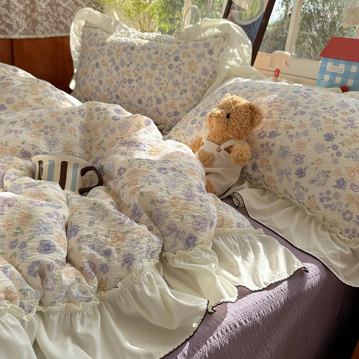 91家纺网 家纺一手货源 找家纺 凯洛奇 2026新款公主风云感泡芙纱花边款四件套 紫花语