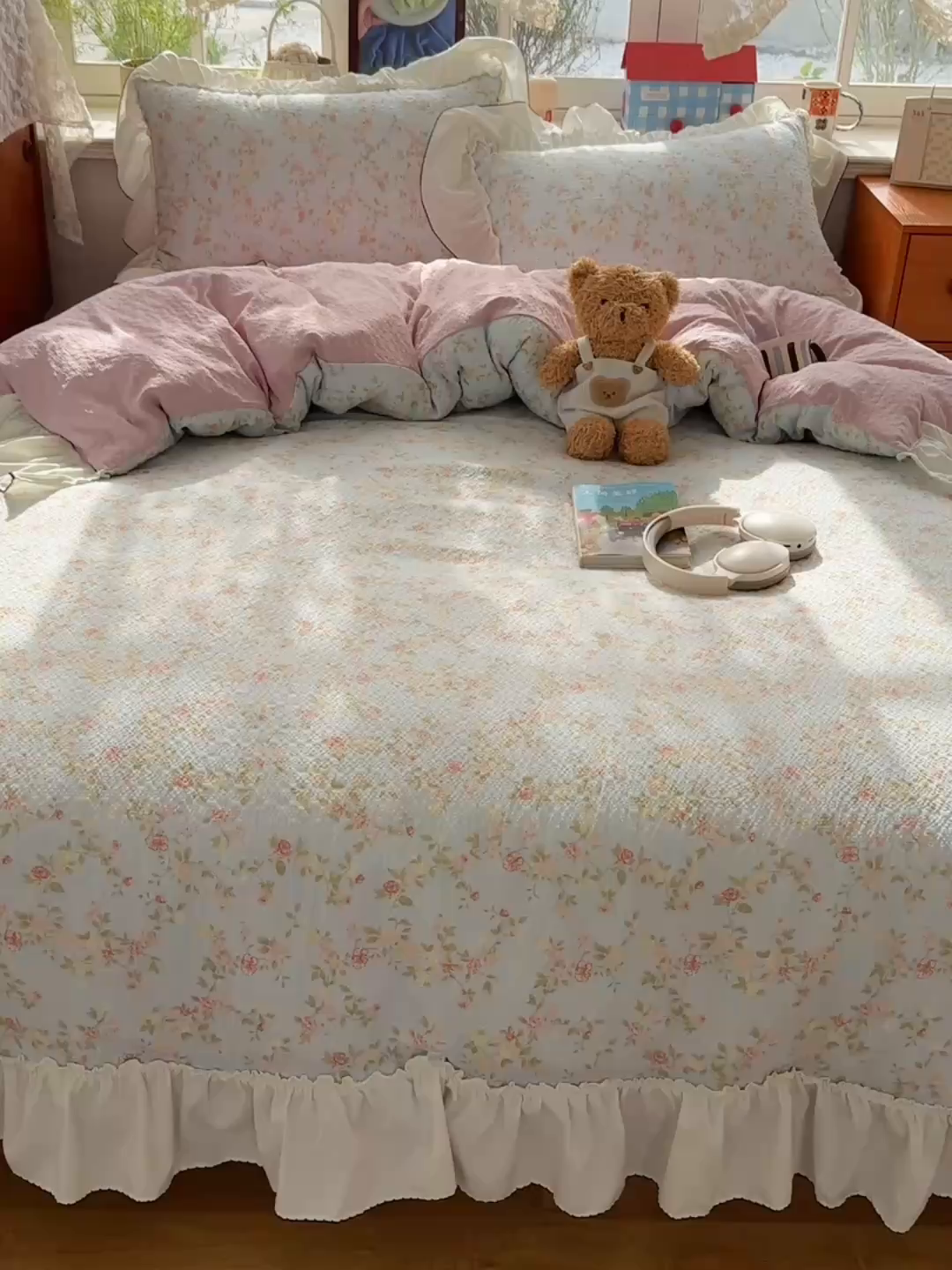 91家纺网 家纺一手货源 找家纺 凯洛奇 2026新款公主风云感泡芙纱花边款四件套 浅蓝花