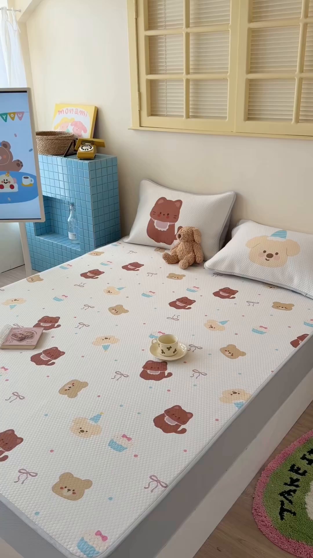 91家纺网 家纺一手货源 找家纺 Sweet dreams甜梦 2026新款A类数码印花凉感豆豆床笠款凉席--小版 蛋糕小动物