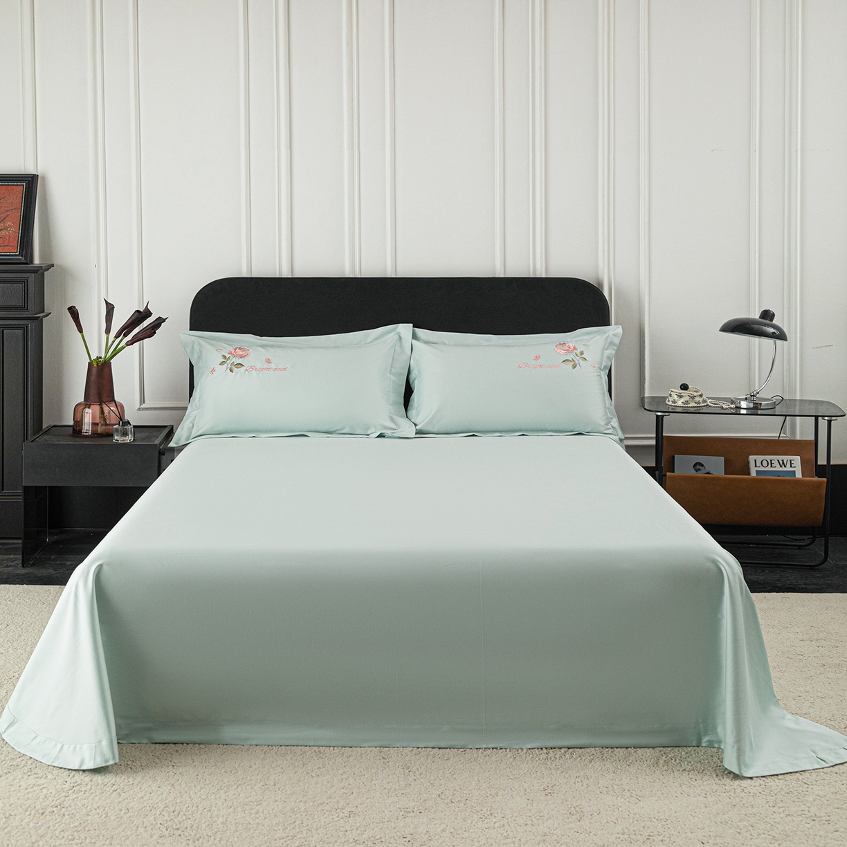 91家纺网 家纺一手货源 找家纺 莉迪娅 2026新款50s双股长绒棉纯色简约绣花床单三件套--玫瑰恋人系列 水云绿