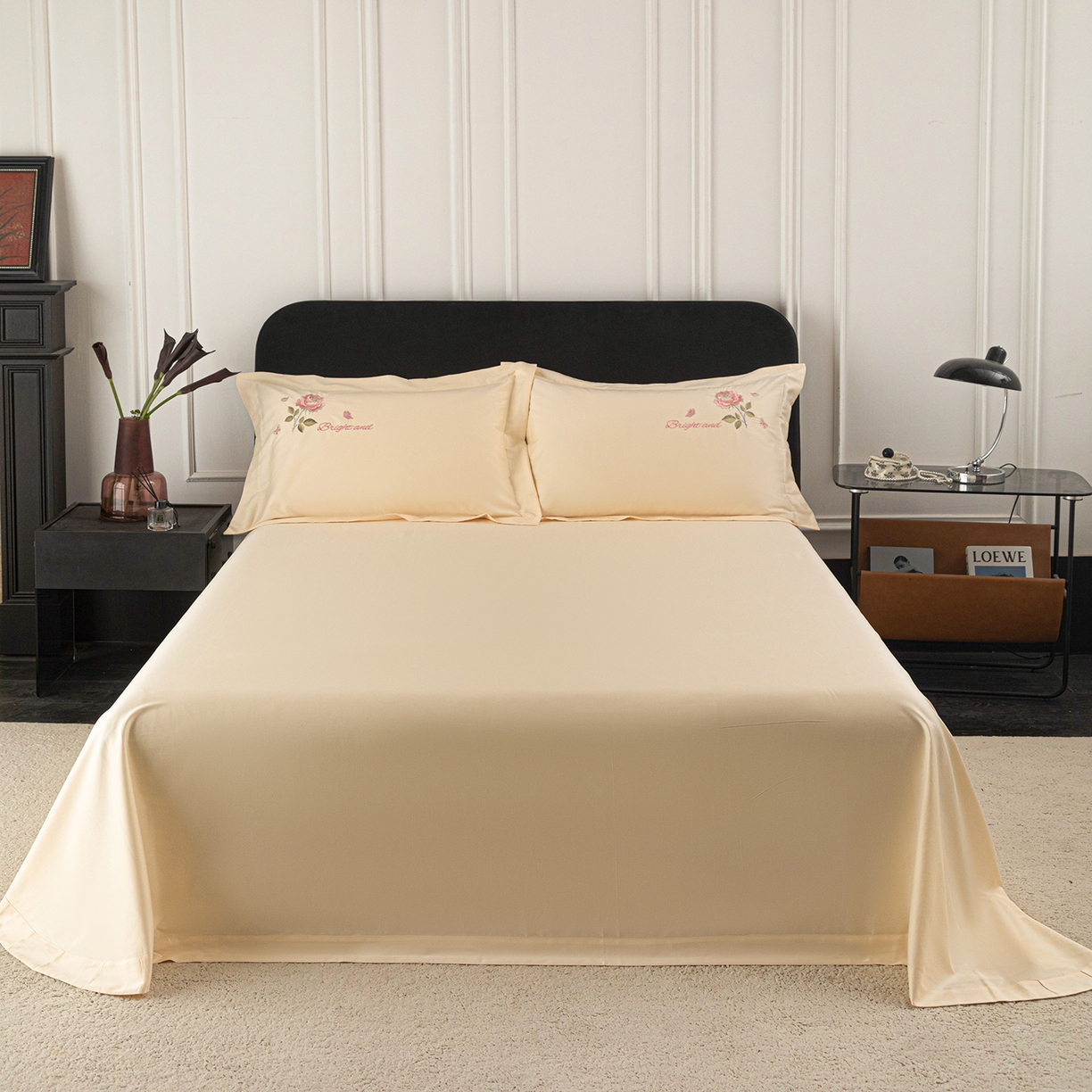 91家纺网 家纺一手货源 找家纺 莉迪娅 2026新款50s双股长绒棉纯色简约绣花床单三件套--玫瑰恋人系列 奶油黄