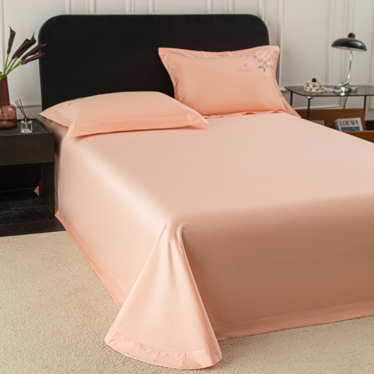 91家纺网 家纺一手货源 找家纺 莉迪娅 2026新款50s双股长绒棉纯色简约绣花床单三件套--玫瑰恋人系列 香妃玉