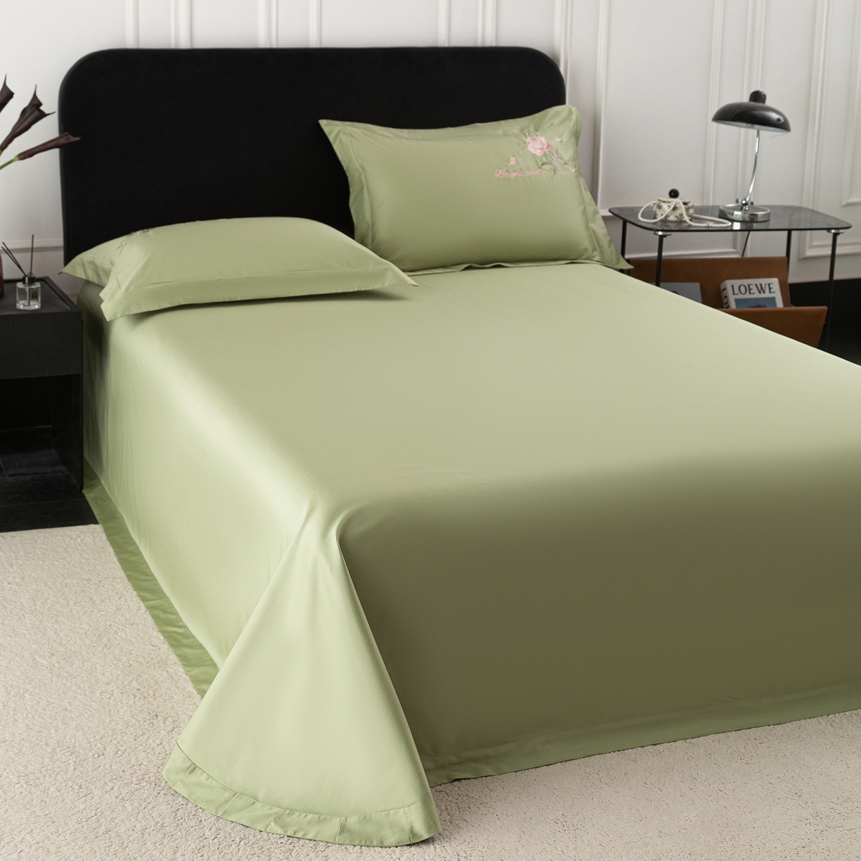91家纺网 家纺一手货源 找家纺 莉迪娅 2026新款50s双股长绒棉纯色简约绣花床单三件套--玫瑰恋人系列 抹茶绿