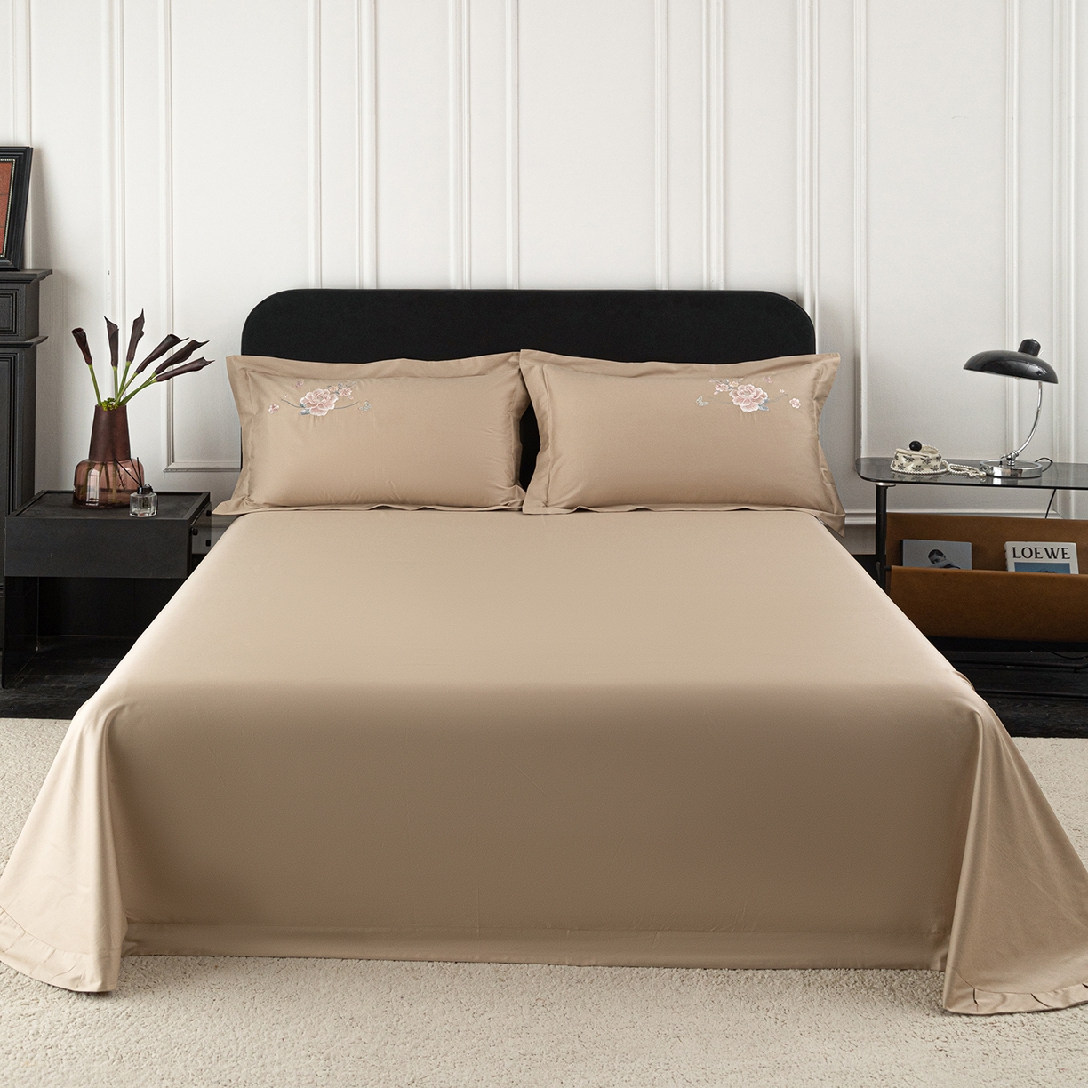 91家纺网 家纺一手货源 找家纺 （总）莉迪娅 2026新款50s双股长绒棉纯色简约绣花床单三件套--花开牡丹系列