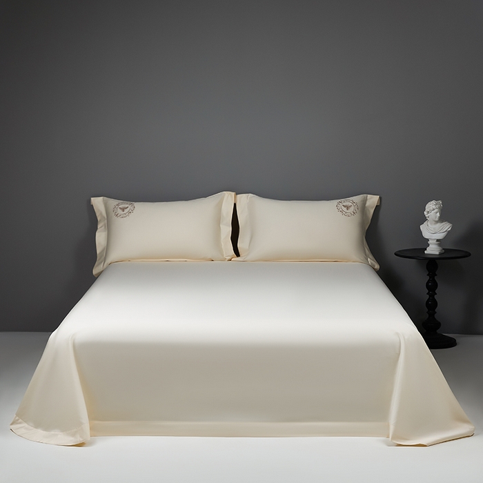 莉迪娅 2026新款50s双股长绒棉纯色简约绣花床单三件套--小蜜蜂系列 奶油黄