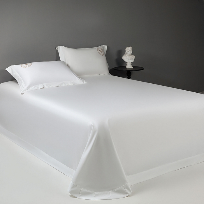 91家纺网 家纺一手货源 找家纺 莉迪娅 2026新款50s双股长绒棉纯色简约绣花床单三件套--小蜜蜂系列 珍珠白