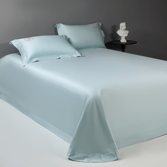 91家纺网 家纺一手货源 找家纺 莉迪娅 2026新款50s双股长绒棉纯色简约绣花床单三件套--小蜜蜂系列 水云绿