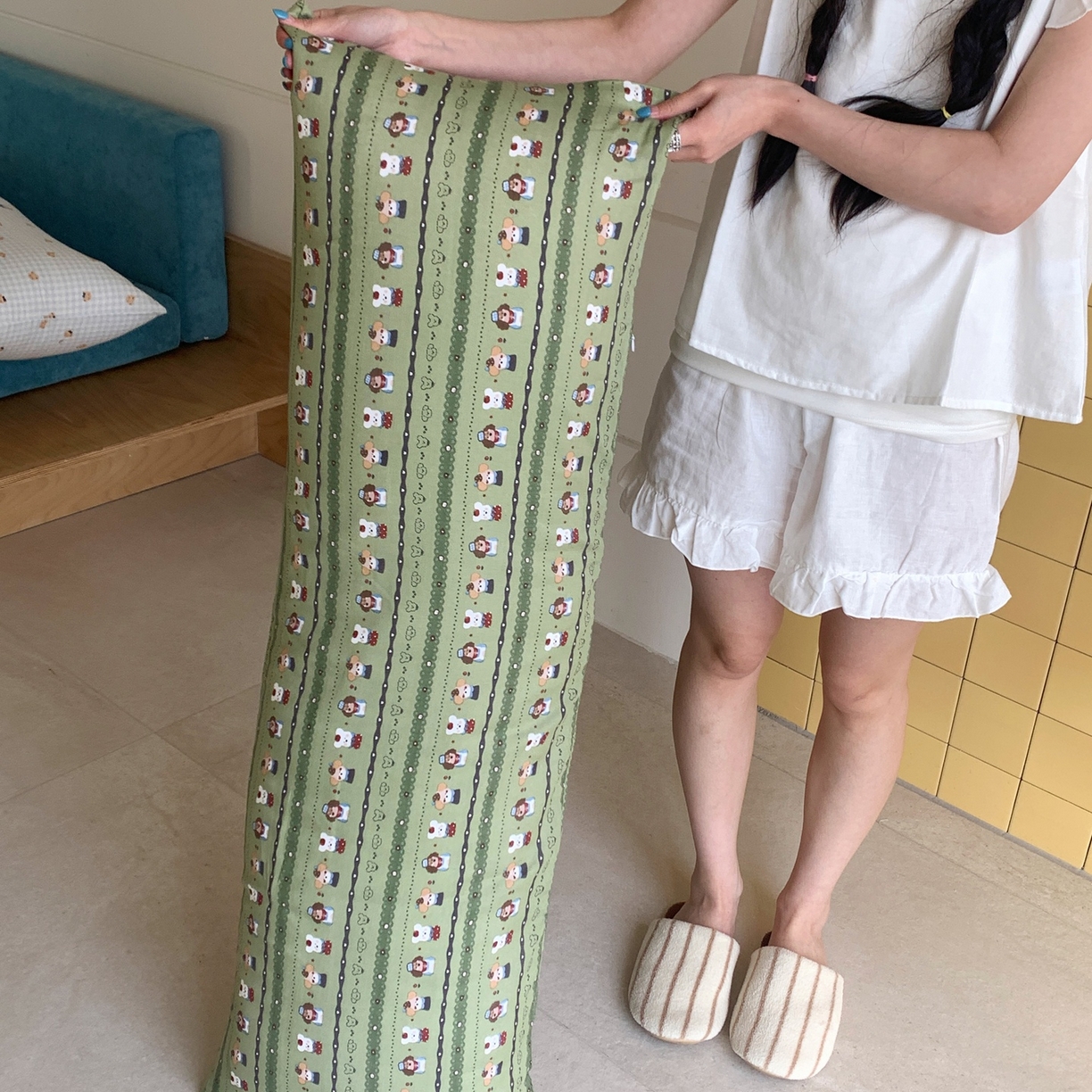 91家纺网 家纺一手货源 找家纺 桃喜 2026新款全棉双层纱巨无霸长抱枕 双层纱长抱枕-森林小狗