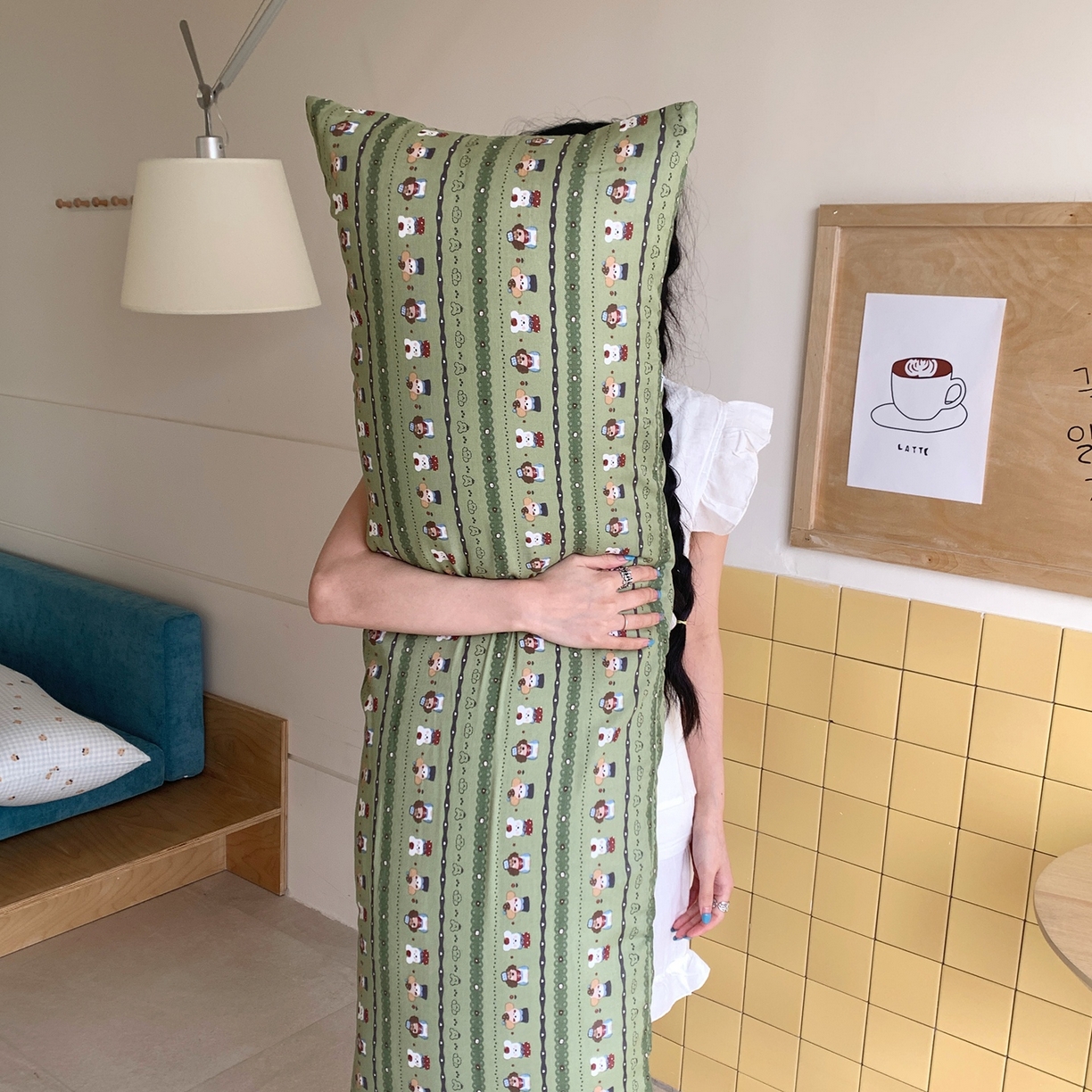 91家纺网 家纺一手货源 找家纺 桃喜 2026新款全棉双层纱巨无霸长抱枕 双层纱长抱枕-森林小狗