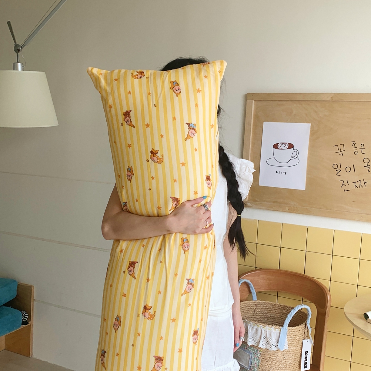 91家纺网 家纺一手货源 找家纺 桃喜 2026新款全棉双层纱巨无霸长抱枕 双层纱长抱枕-晚安小星星