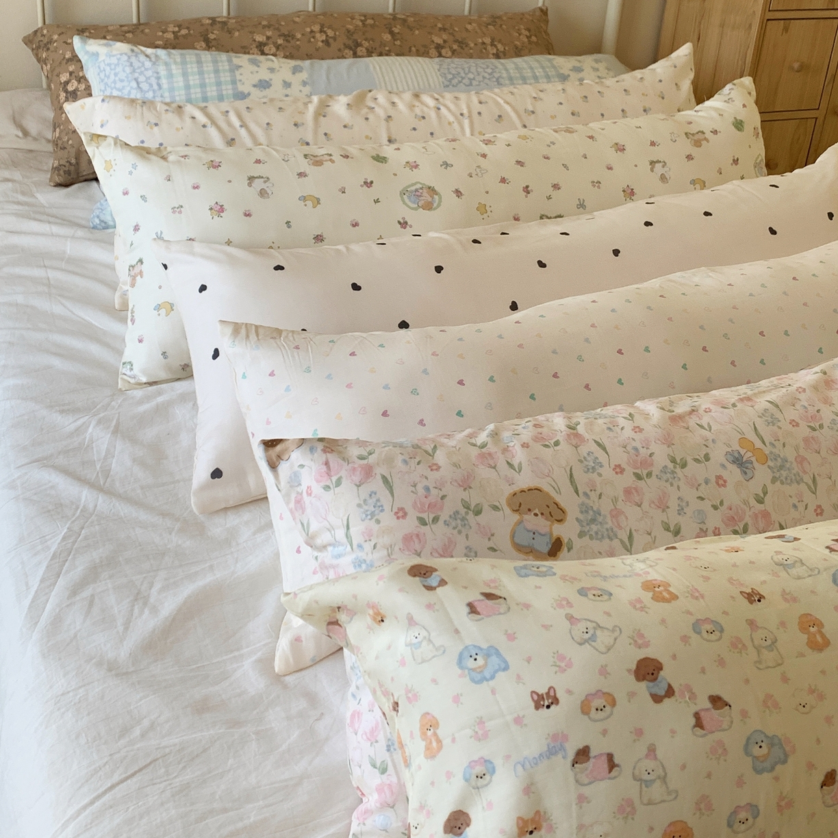 91家纺网 家纺一手货源 找家纺 （总）桃喜 2026新款全棉双层纱巨无霸长抱枕双层纱长抱枕福利特价品 不退换（随机花型）