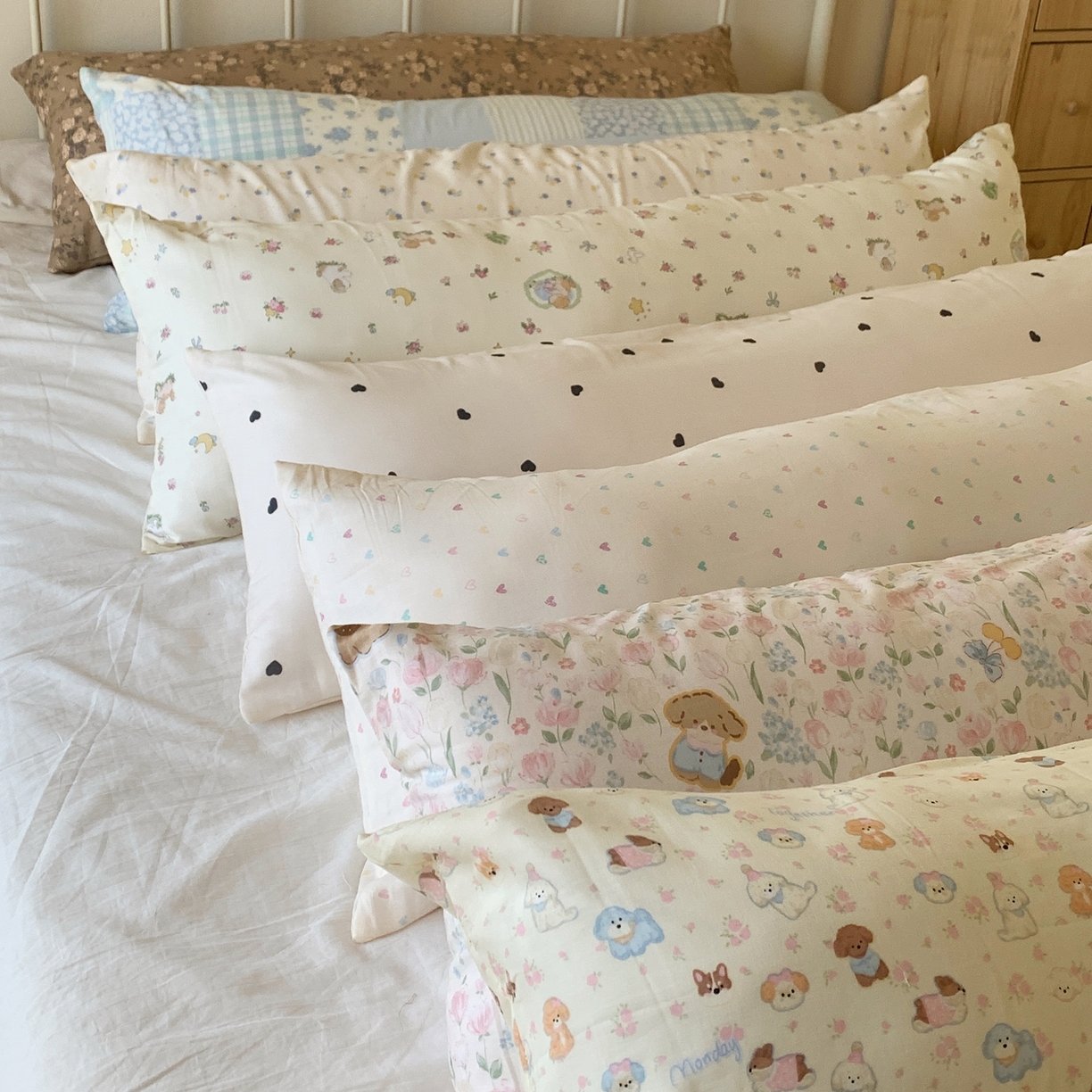 91家纺网 家纺一手货源 找家纺 （总）桃喜 2026新款全棉双层纱巨无霸长抱枕双层纱长抱枕福利特价品 不退换（随机花型）