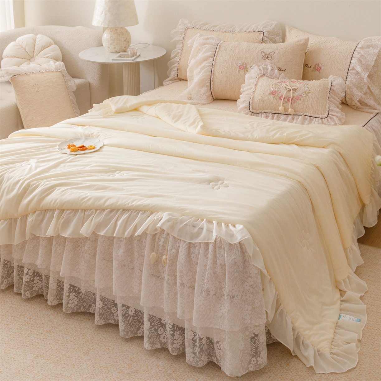 91家纺网 家纺一手货源 找家纺 好儿喜家纺 2026新款软凉席空调软席乙纶凉席床裙可机洗夏被夏凉被空调被四件套-漫夏系列 漫夏-香槟