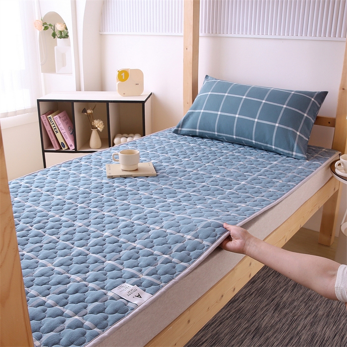 91家纺网 家纺一手货源 找家纺 乐逸家纺 2026新款A类纯棉全棉色织水洗棉床护垫床褥学生宿舍单人出租房专用可水洗床褥软床垫 全棉床褥蓝大格